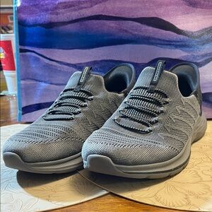 Skechers Men's 10.5 Slip-Is Black and Dark Gray Sneakers